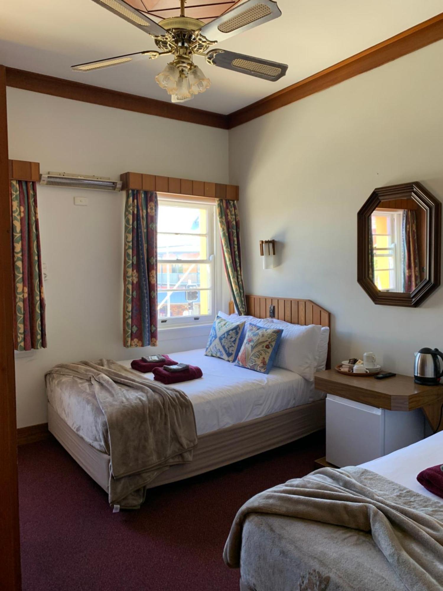 Moruya Monarch Hotel Extérieur photo