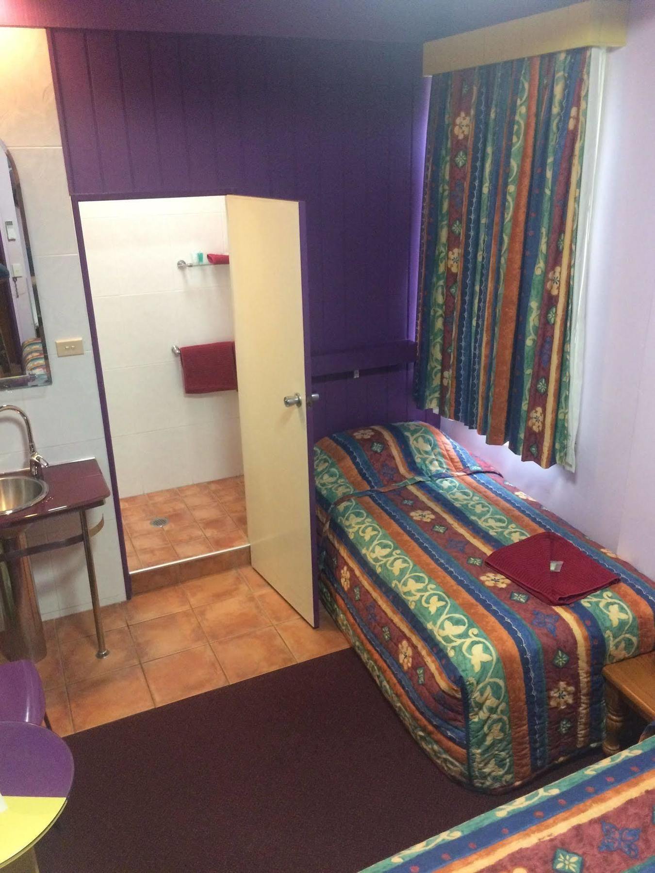 Moruya Monarch Hotel Extérieur photo