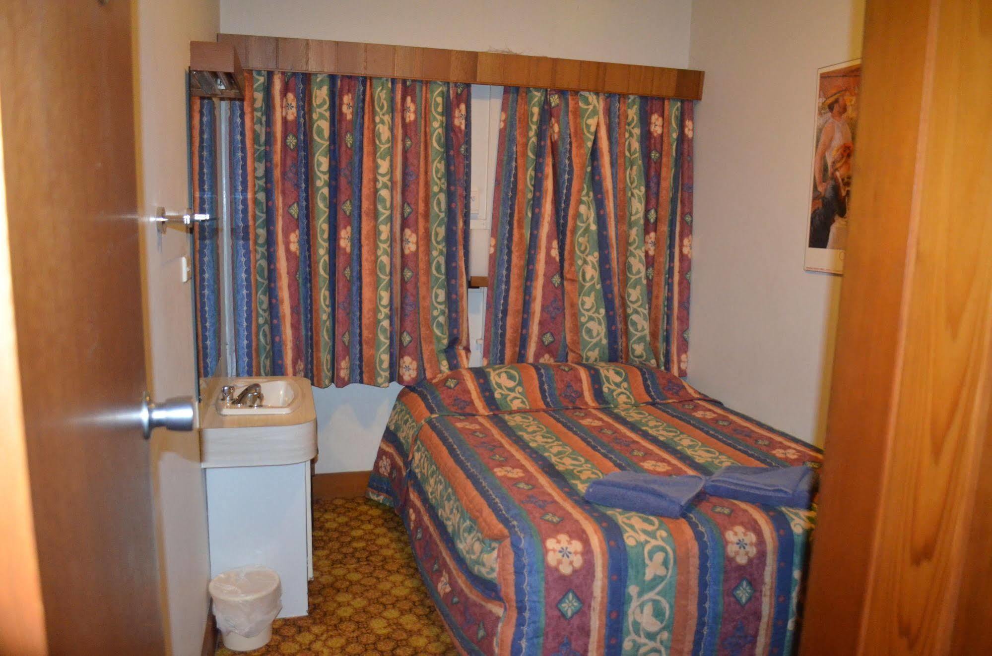 Moruya Monarch Hotel Extérieur photo